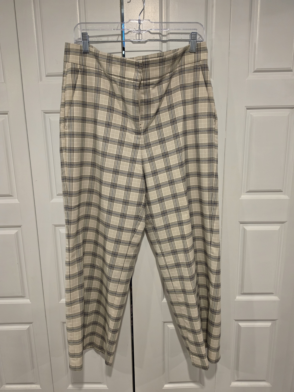 Ann Taylor Women's Wide Leg Plaid Capris in Beige and Black